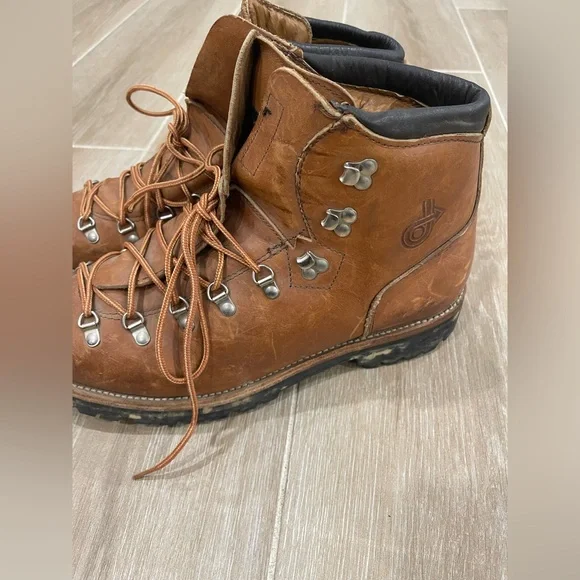 Dexter Hiking Boots - Picture 6 of 15